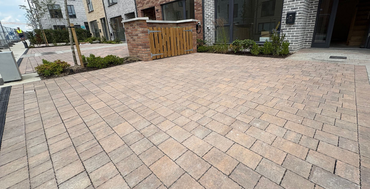 Climapave Lismore Curragh Gold (1)