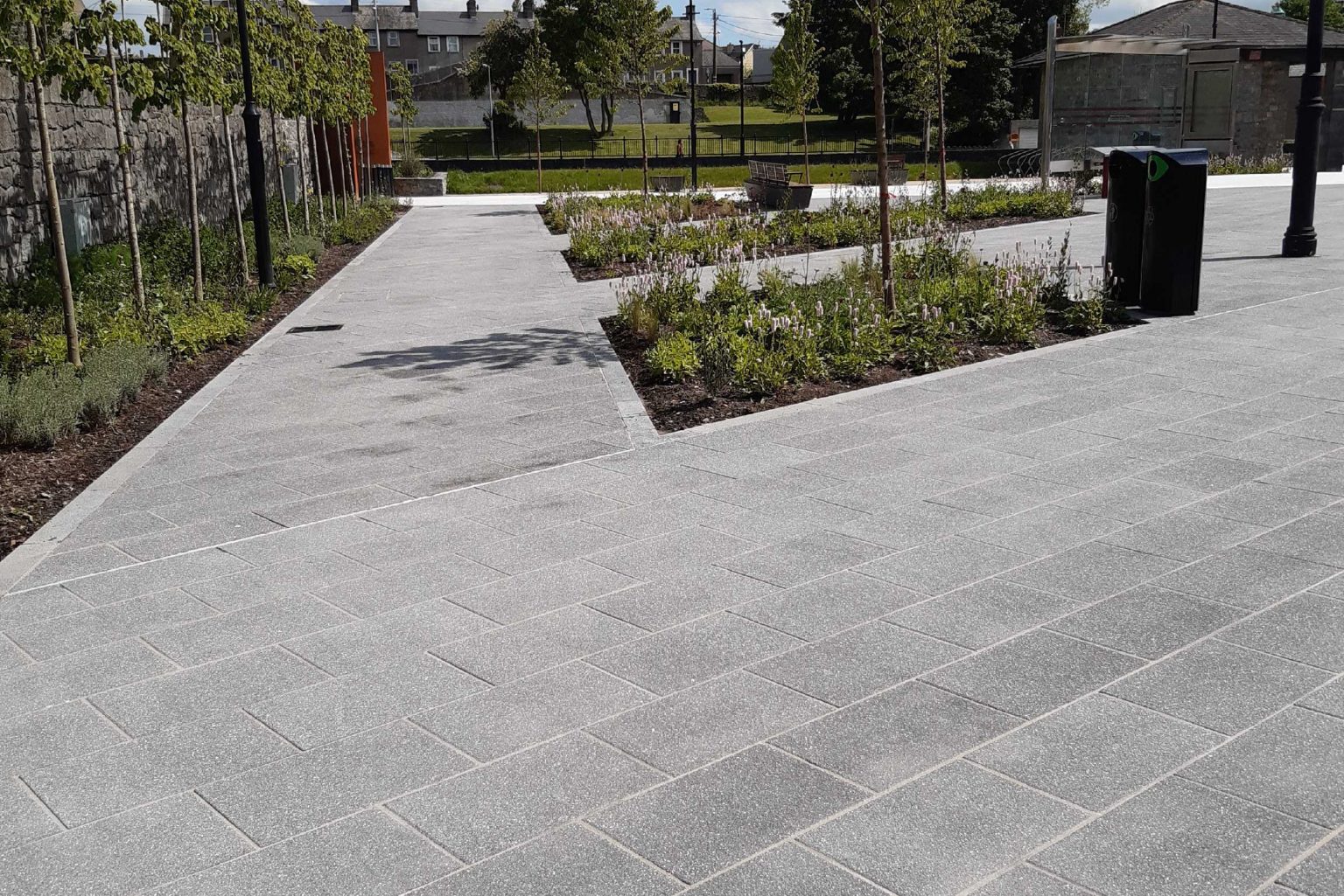 Kilkenny_Riverside_Gardens_-1-1536x1025
