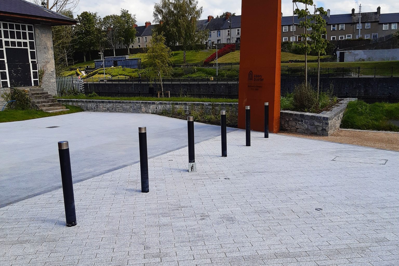 Kilkenny_Riverside_Gardens_3-1536x1025